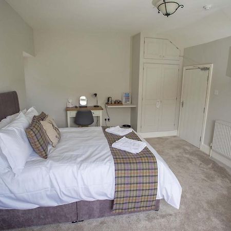 The Berwyn Arms Otel Corwen Dış mekan fotoğraf