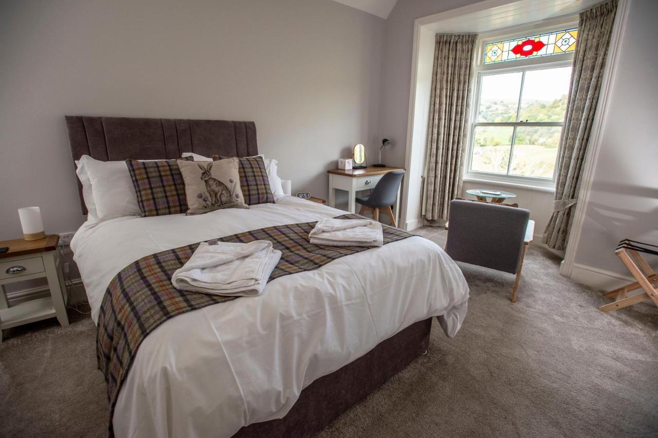 The Berwyn Arms Otel Corwen Dış mekan fotoğraf